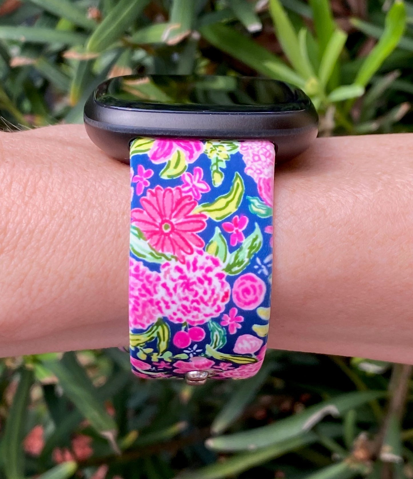 Flower Blooms Fitbit Versa 1/2 Watch Band