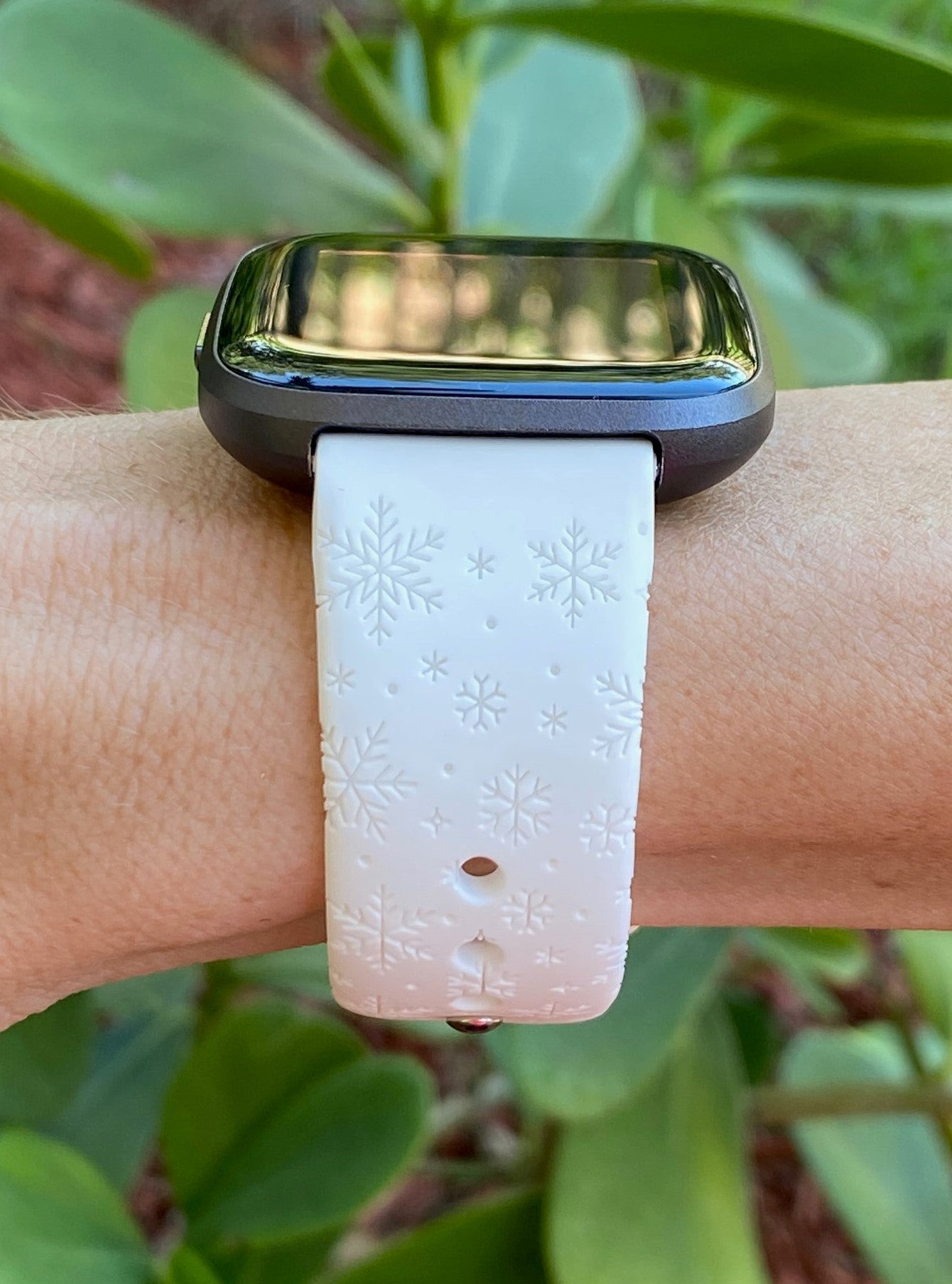 White Snowflake Fitbit Versa 1/2 Watch Band